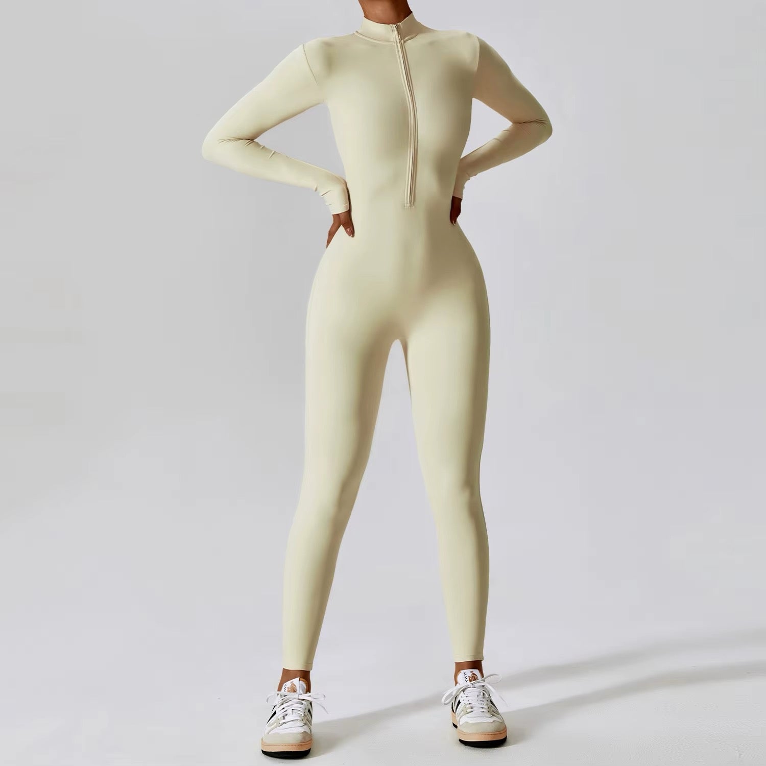ONE PIECE ZIPPER SET